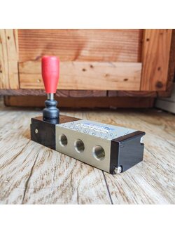 วาล์วลม วาล์วนิวเมติกส์ SHAKO TSV8753