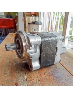 เกียร์ปั๊มไฮดรอลิค KAYABA รุ่น KFS Series