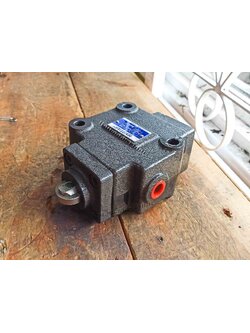 วาล์วหน่วงการเคลื่อนที่ (Deceleration With Check Valve) รุ่น CLT series