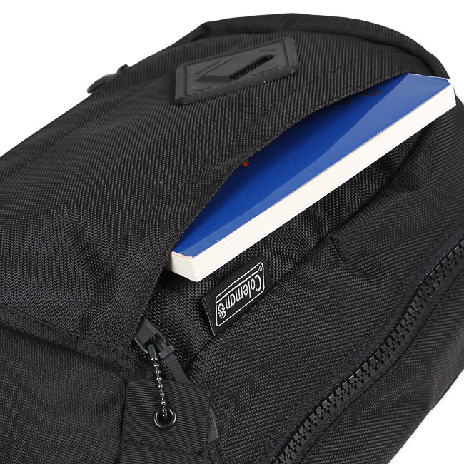 Coleman - ATLAS SLING BAG – 5 L Heater (สีเทาควันบุหรี่) コールマン ボディバッグ アトラス スリングバッグ 対応 自転車/ウォーキング
