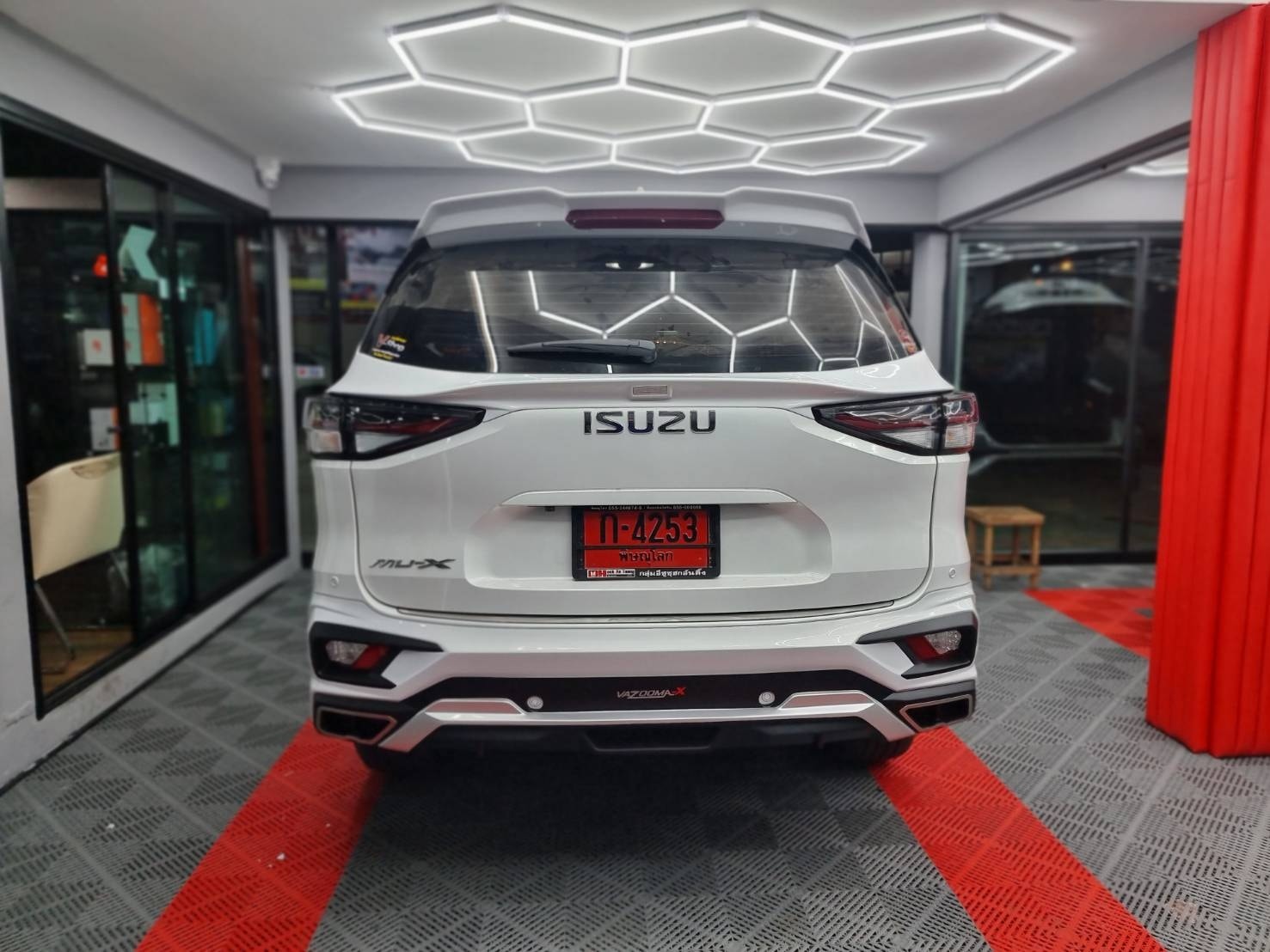 ชุดแต่ง ISUZU MU-X 21 รุ่น Vazooma-X ชุด 6ชิ้น