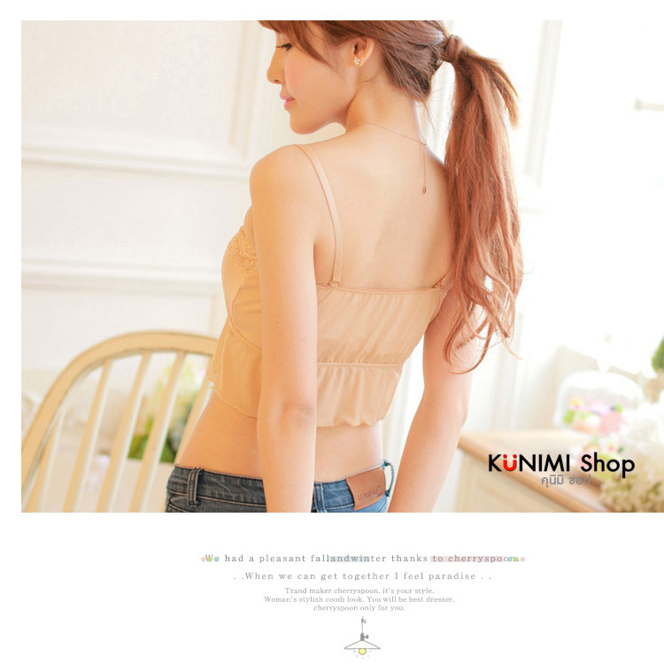 เสื้อซับใน สายเดี่ยว ประดับด้วยผ้าลูกไม้ ชายเสื้อตกแต่งด้วยริ้วระบาย สายเสื้อสามารถปรับขนาดได้ ผ้าลูกไม้ทั้งตัว ด้านหลังมีลูกเล่น สายสลับไขว่กัน ผ้ายืดใส่สบาย สวย เซ็กซี่มากคะ จะใส่เดี่ยวๆ หรือ จะใส่ชุดกับเสื้อคลุมอีกตัวก็ดูดีคะ ขนาด : FREE SISE ผ้า : ผ้าไหมนม มี 3 สี : ขาว เทา ดำ