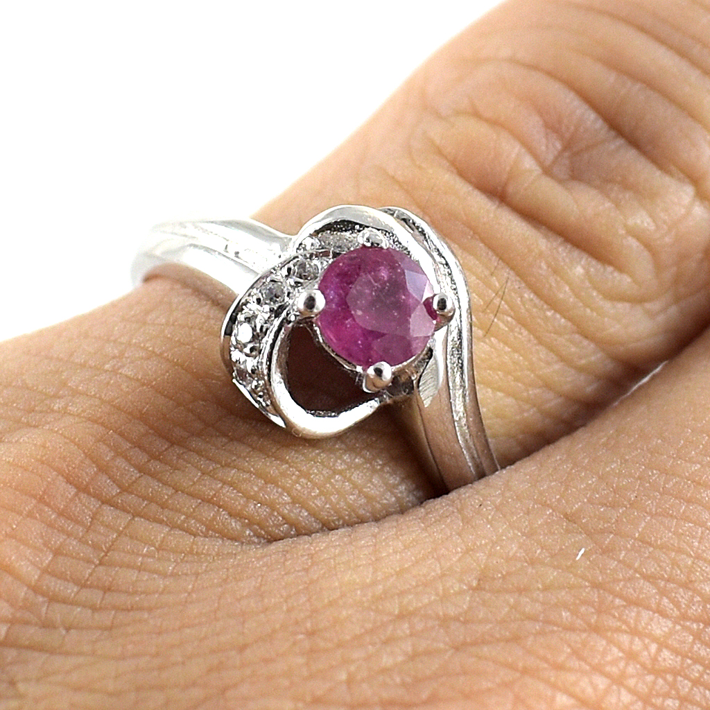 SKJewelryfactory แหวนเงินแท้ ฝังพลอยทับทิมแท้ ดีไซด์สวยไม่เหมือนใคร ER00806-RBY