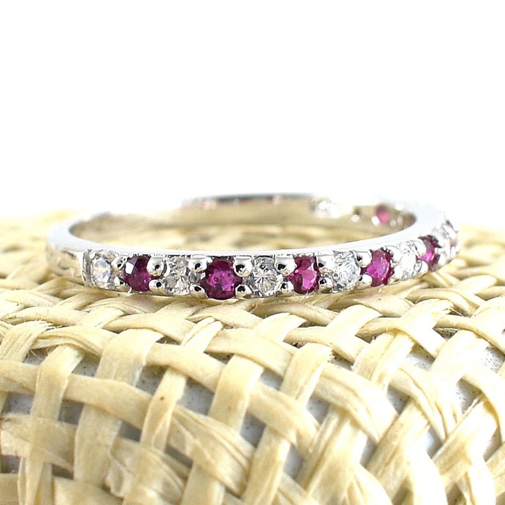 SKJewelryfactory แหวนเงินแท้ 92.5% ฝังพลอยทับทิมแท้ สไตล์เรียบหรู ER01238-RBY2