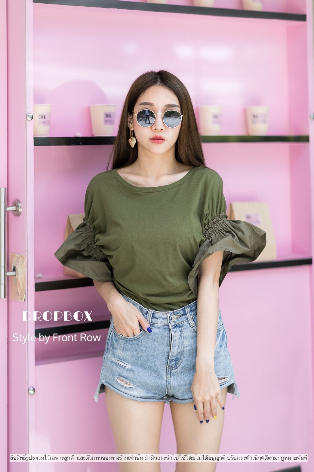 เสื้อเกาหลี พร้อมส่ง เสื้อยืด คอปาดทรงปล่อยๆ