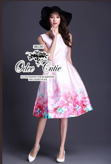 พร้อมส่ง เดรสแบรนด์เนมลุค elegant sweet