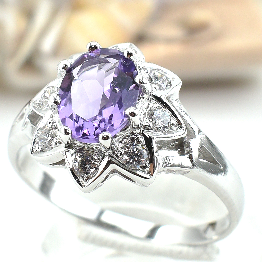SKJewelryfactory แหวนเงินแท้ 92.5% ฝังพลอยแอมิทิสต์แท้ ล้อมเพชร ER01502-AMT