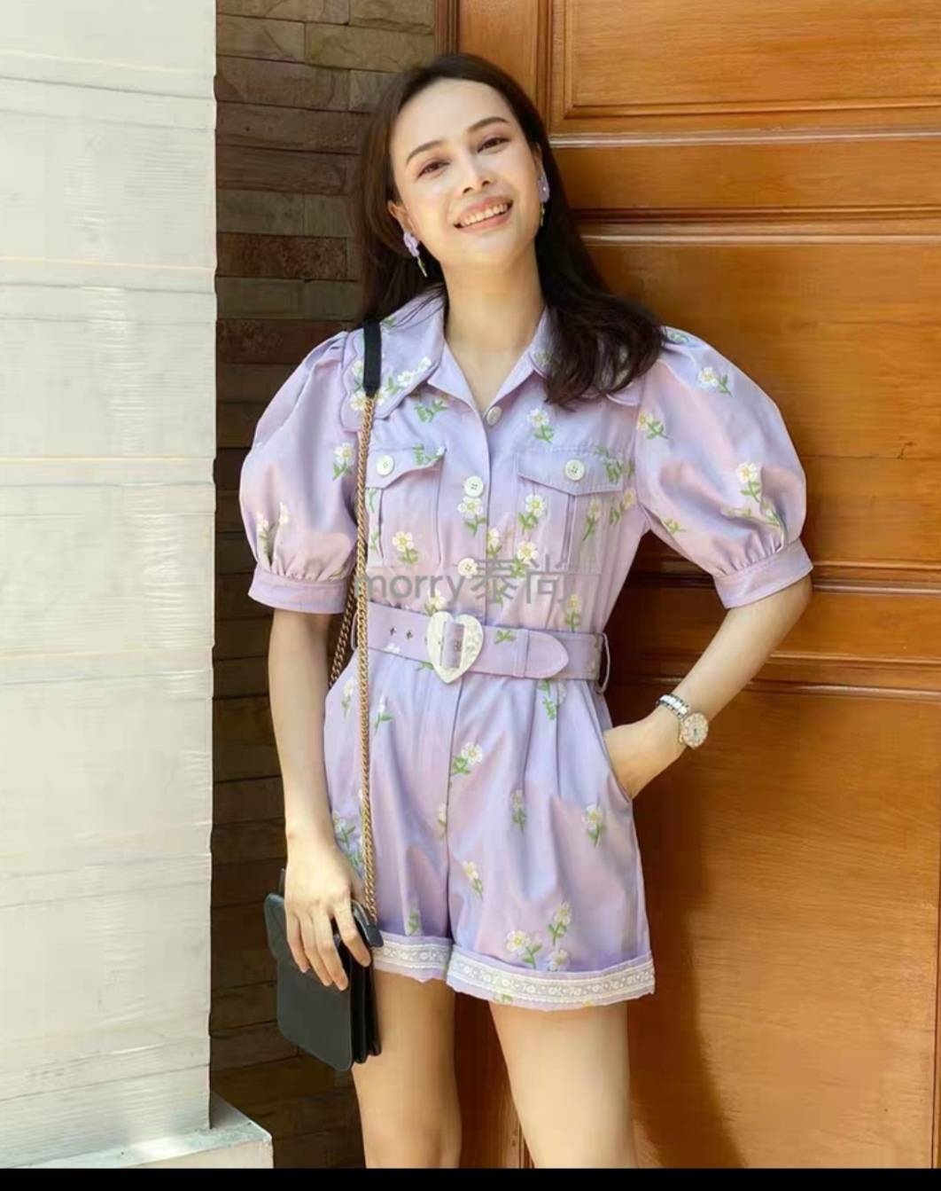 เสื้อผ้าเกาหลี พร้อมส่ง จั้มสูท ผ้ายีนนิ่ม ปักดอกไม้