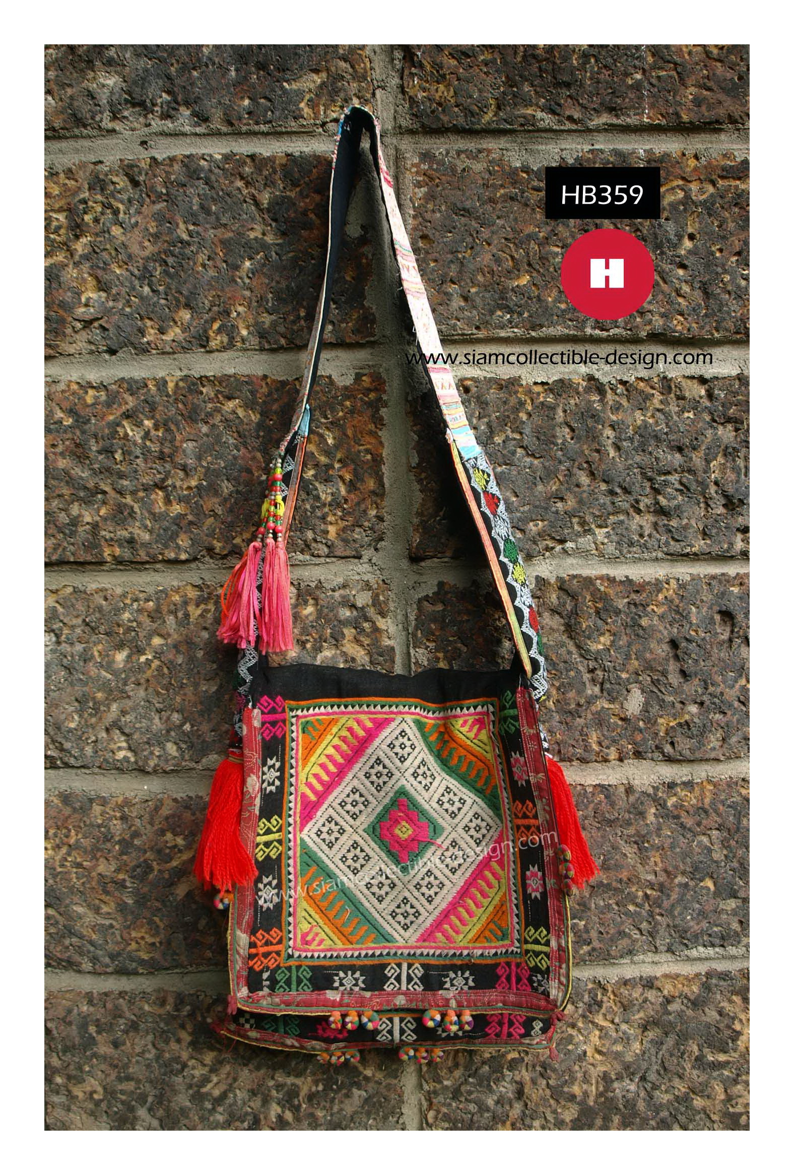 กระเป๋าผ้าชาวเขา HB 359 H / Vintage Gypsy shoulder bag HB 359 H