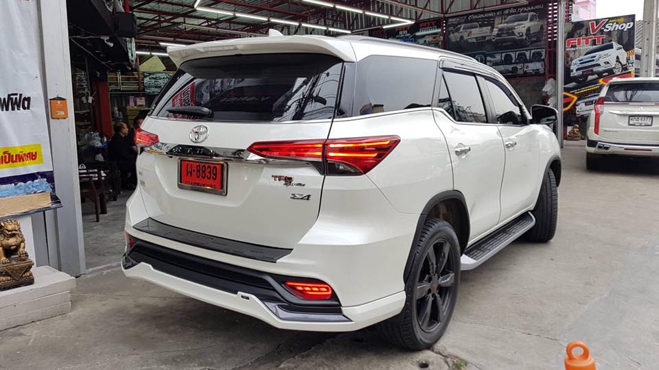 ชุดแต่ง Fortuner FD-X