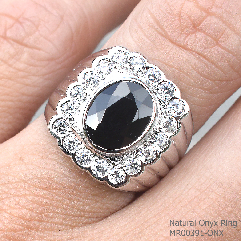 SKJewelryFactory แหวนนิลแท้ นิลล้อมเพชร MR00391-ONX