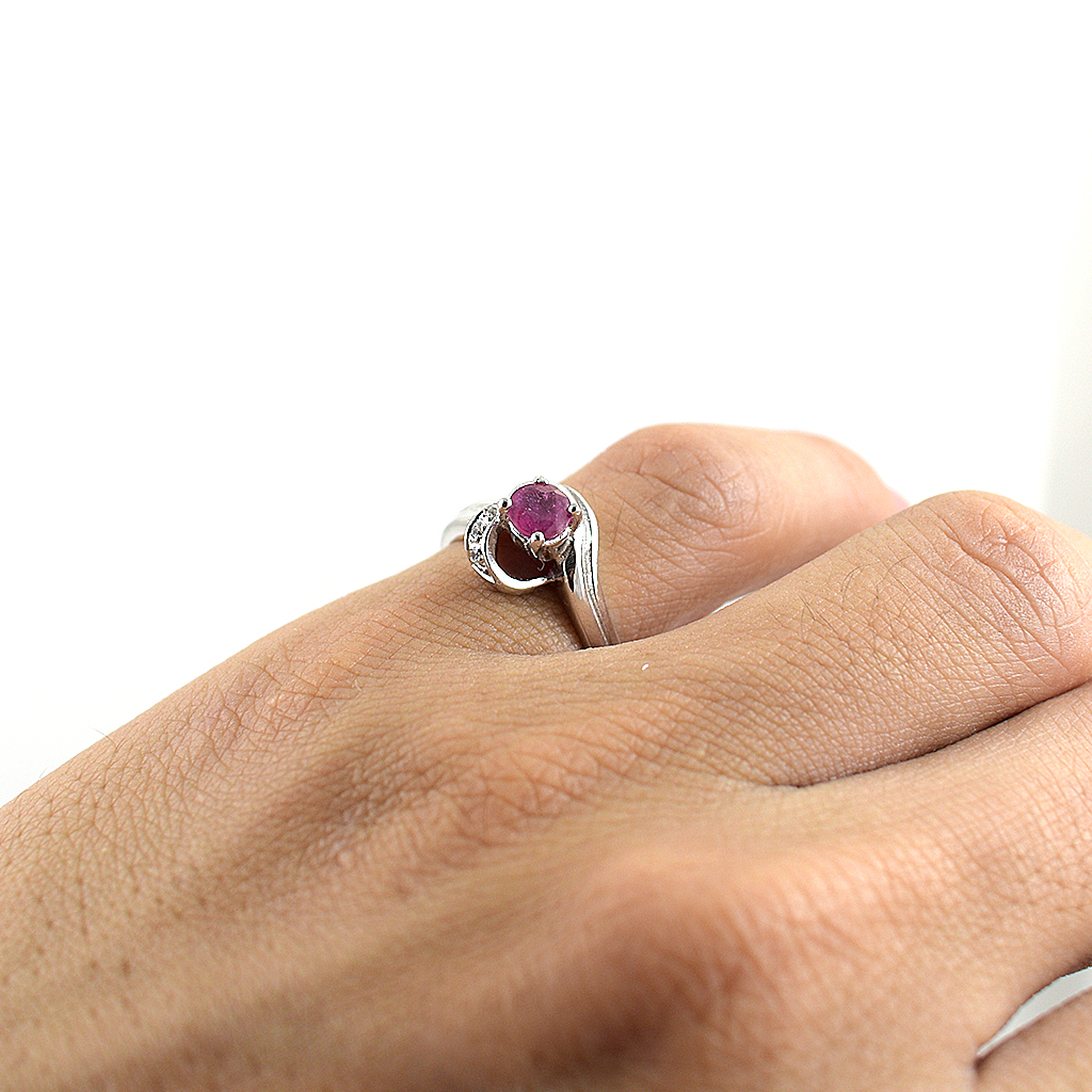 SKJewelryfactory แหวนเงินแท้ ฝังพลอยทับทิมแท้ ดีไซด์สวยไม่เหมือนใคร ER00806-RBY