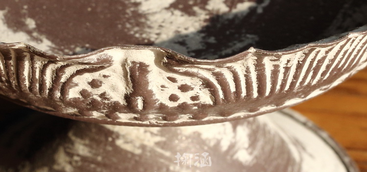 Pre-Order เชิงเทียน ถาดเหล็ก งานปั้มโลหะ ลายบ่อน้ำพุ ทำสีเก่า Zakka