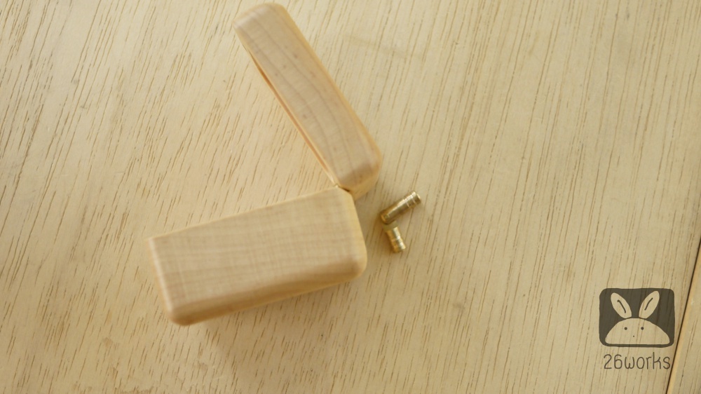 บานพับทรงกระบอก 5x25 mm ทองเหลือง ขายเป็นตัว