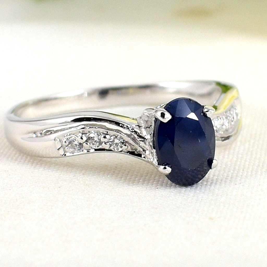 SKJewelryfactory แหวนเงินแท้ ฝังพลอยไพลินแท้ สไตล์น่ารัก ER01555-BSA