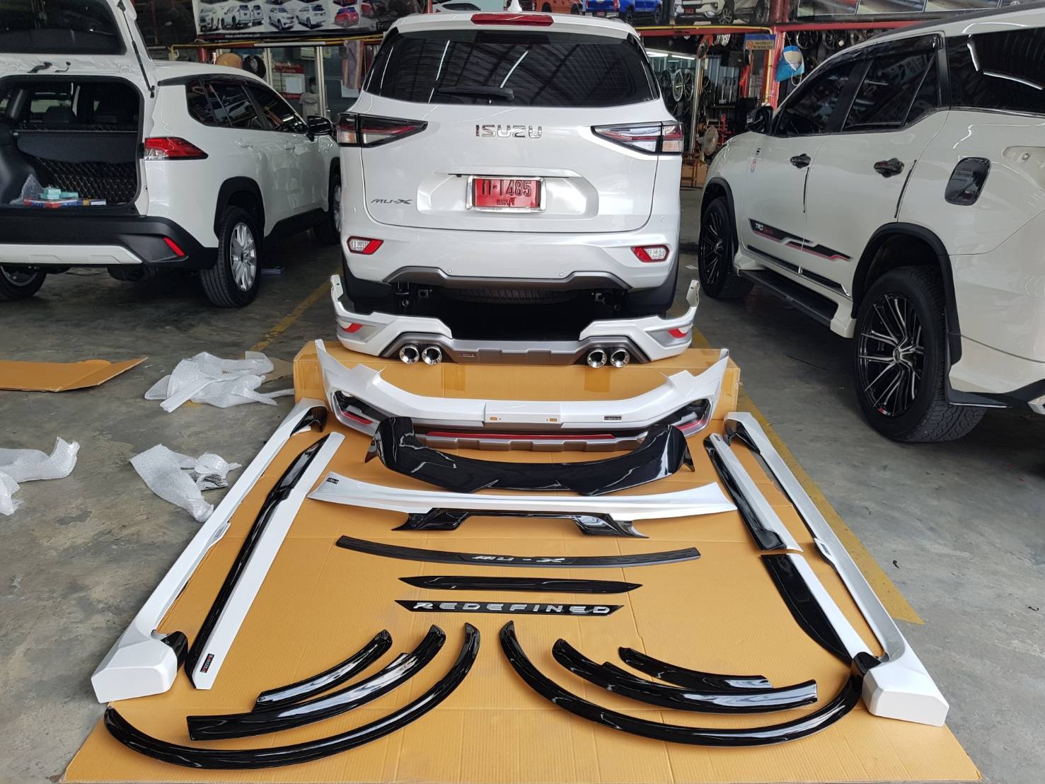 ชุดแต่ง ISUZU MU-X 21 รุ่น Freeform Full set 19 ชิ้น
