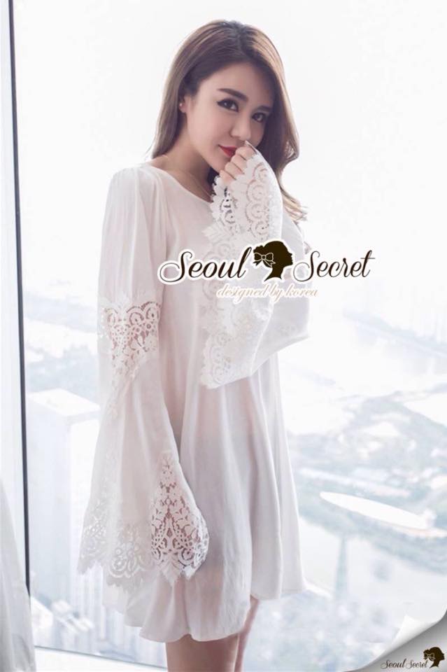 พร้อมส่ง เดรสเติมความเก๋ด้วยทรงแขนกระดิ่ง