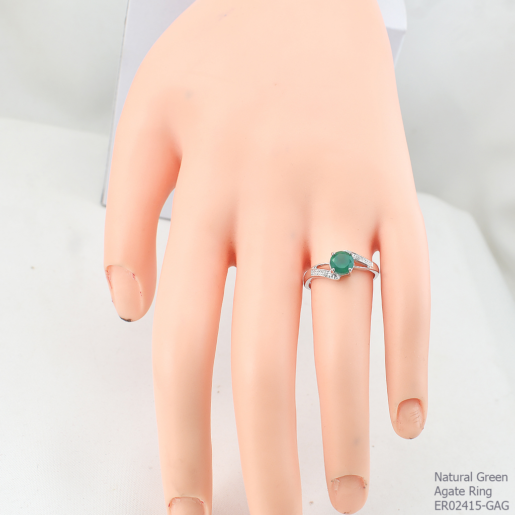 SKJewelryFactory แหวนพลอยกลม แหวนเงินแท้ 92.5% ฝังพลอยกรีนอะเกทแท้ ER02415-GAG