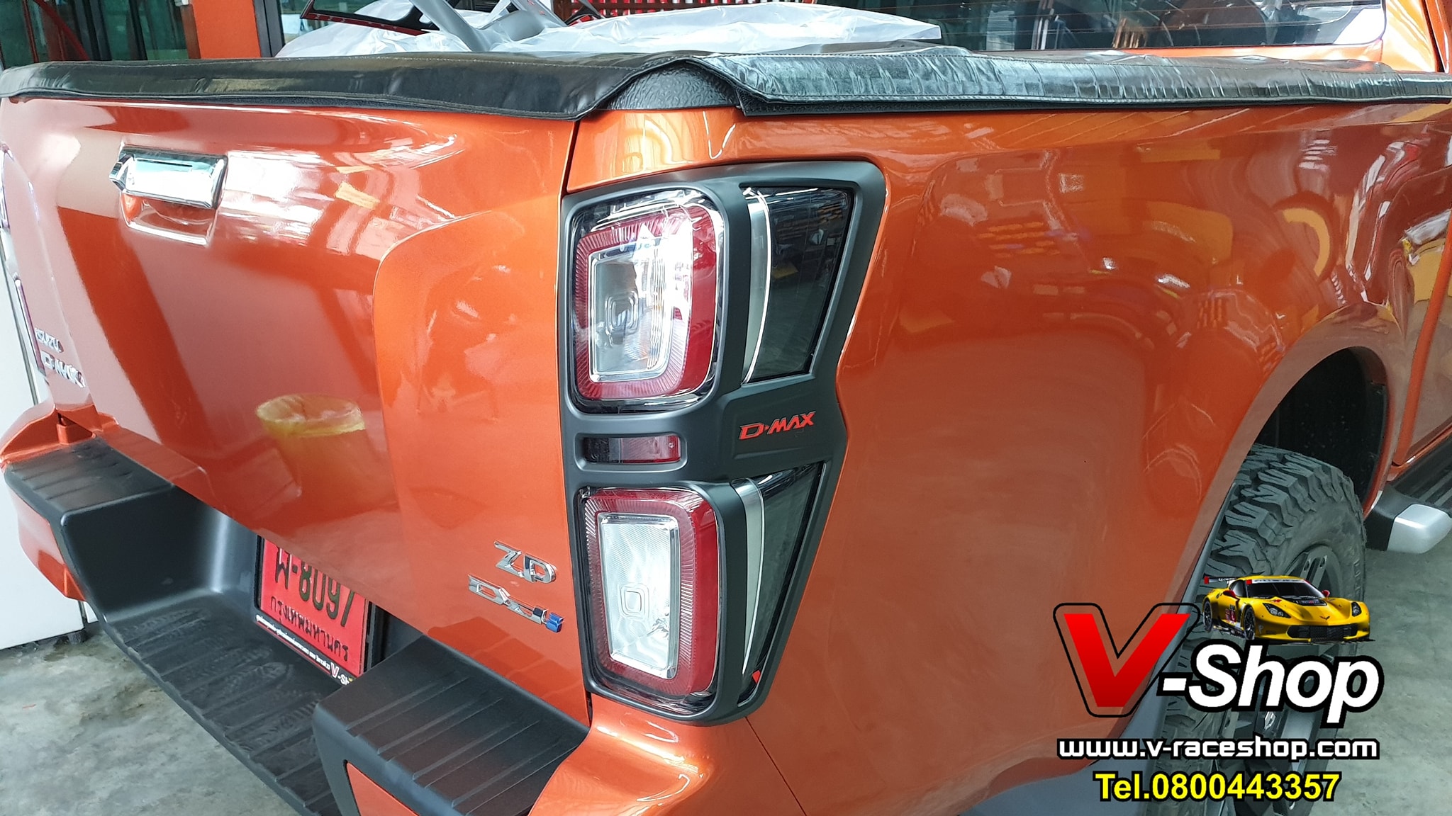 D-max2020 ครอบไฟท้าย ดำด้าน Logo แดง 1คู่