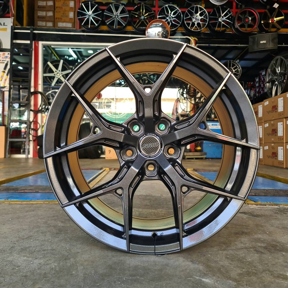 ล้อ SSW S385 ขอบ 18x8.5 5x114.3 ET38 สีเทา DGM *ราคาต่อวง