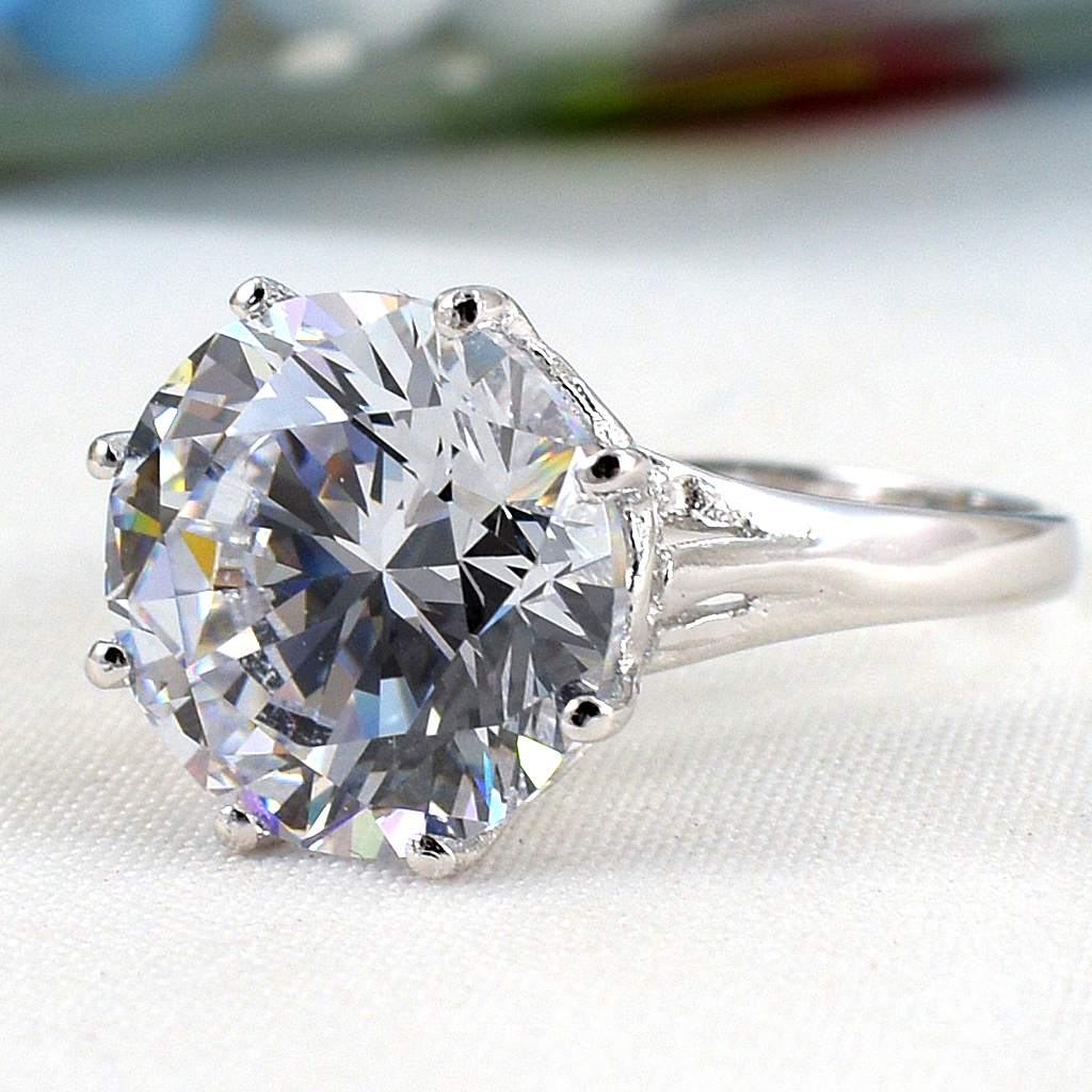 SKJewelryFactory แหวนเพชร ที่สุดของเพชร ขนาด7กะรัต ไฟร้อย น้ำร้อย ER02381-WCZ