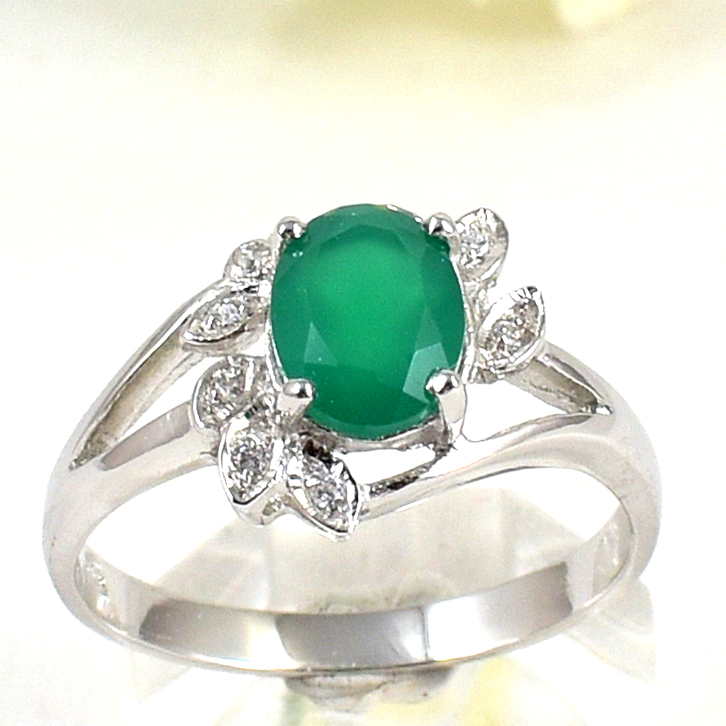 SKJewelryFactory แหวนพลอยกรีนอะเกทแท้ ล้อมเพชร ทรงนี้ใส่นิ้วกลางสวย ขายดีมากๆ ER01139-GAG