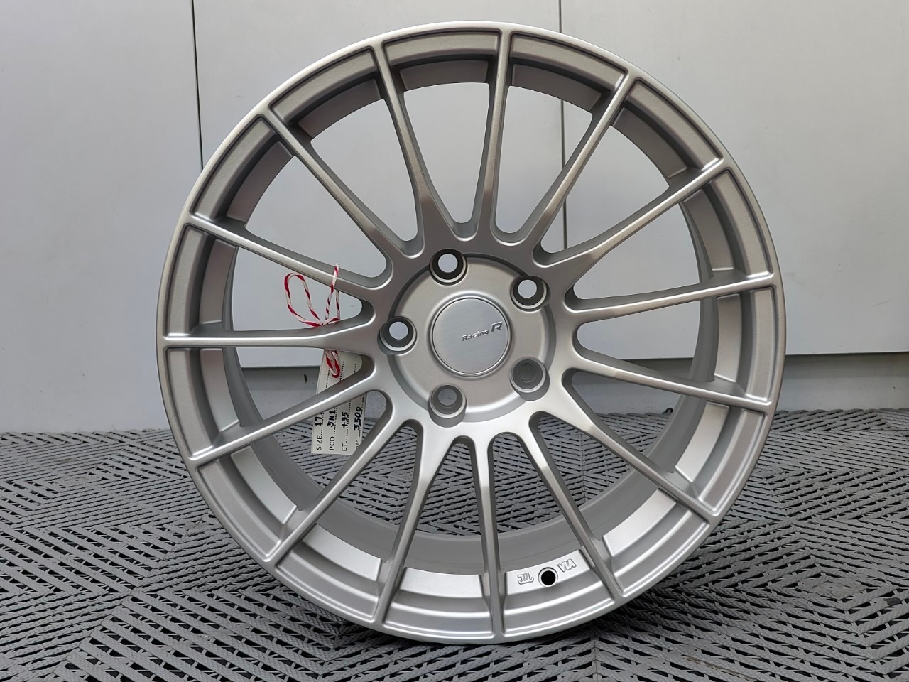 ล้อ SSW S254 ขอบ 17x8.5 5x114.3 ET38 สีSSM *ราคาต่อวง