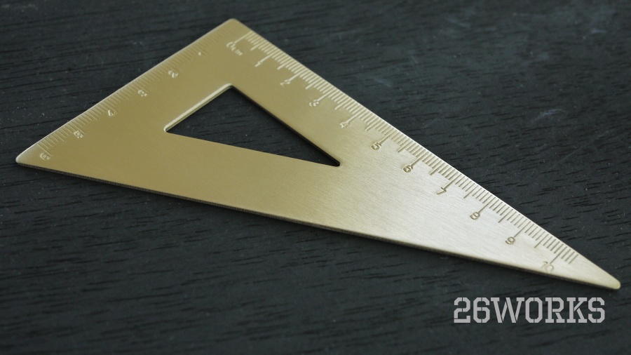 ไม้ฉากสามเหลี่ยม สเกล 6x10 cm ทองเหลือง แบบเรียบ