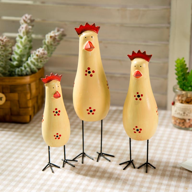 พร้อมส่ง งานไม้ ตุ๊กตาไก่ ครอบครัวไก่ยืน สีเหลืองลายดอกไม้ เซต 3 ตัว Zakka