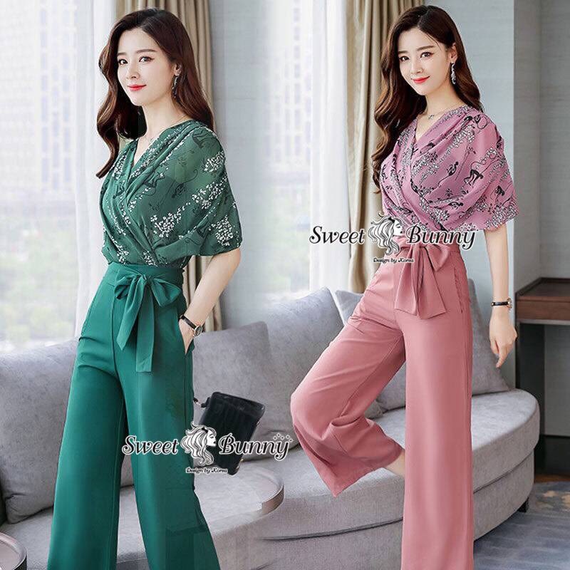 เสื้อผ้าเกาหลี พร้อมส่ง เสื้อผ้าลายดอก กับ กางเกงเอวสูง ขากระบอก