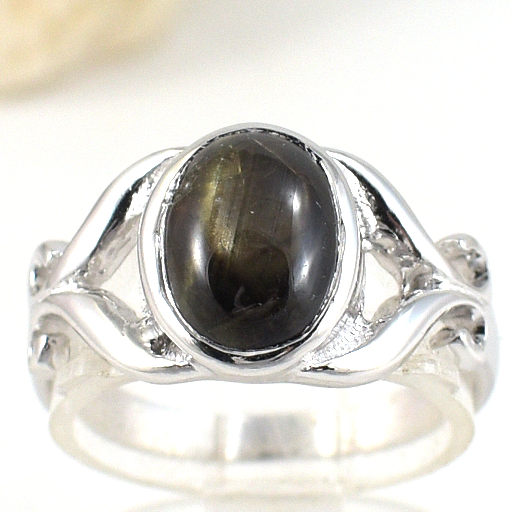 SKJewelryfactory แหวนเงินแท้ 92.5% ฝังพลอยแบล็คสตาร์แซฟไฟร์แท้ เน้นพลอยโดดเด่น ER02414-BST