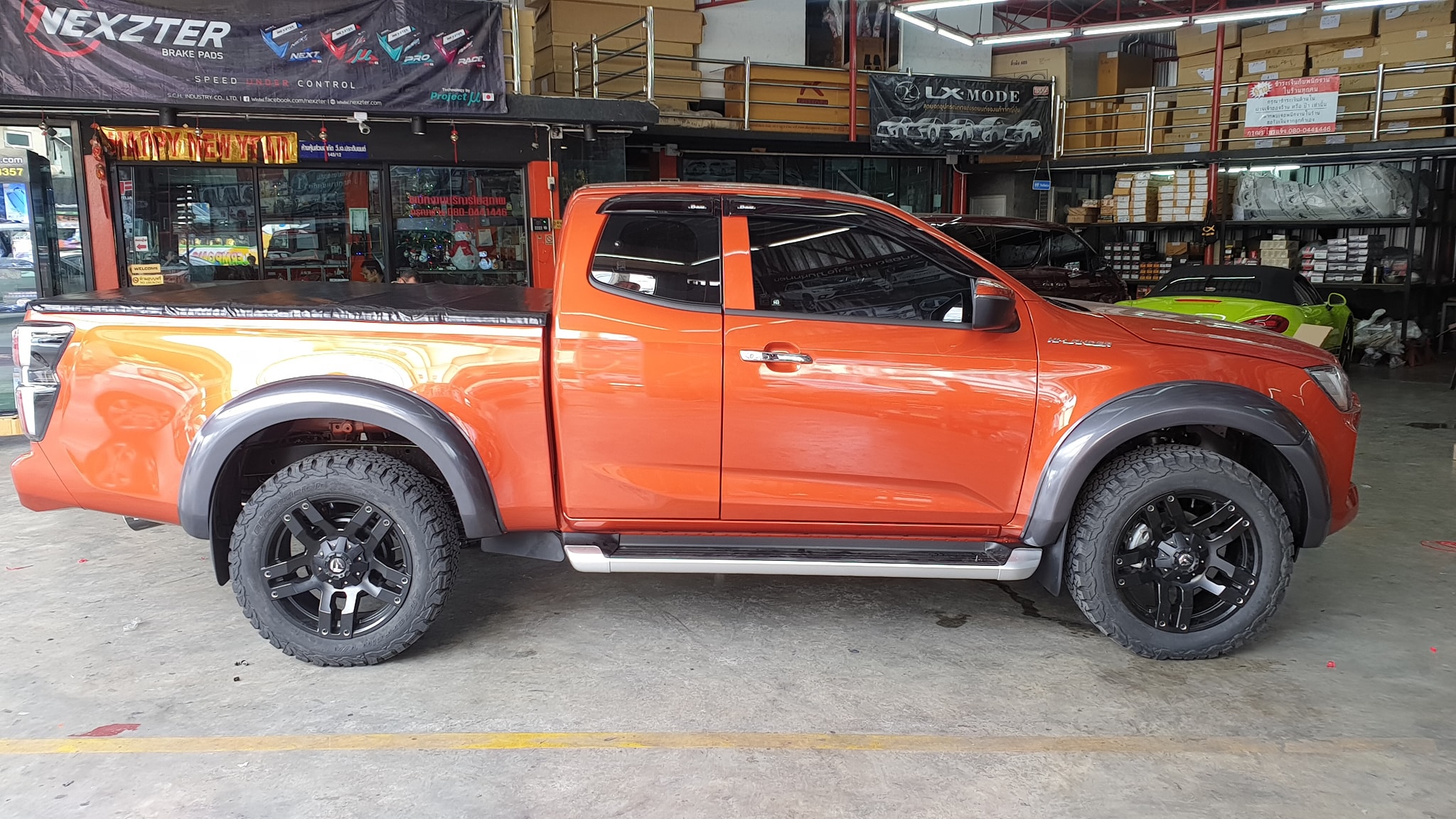Dmax 2020 คิ้วล้อ 6 นิ้ว แบบเรียบ สีดำด้าน