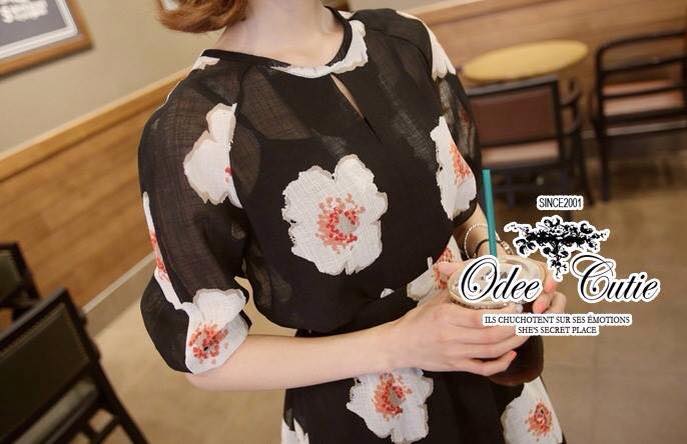 พร้อมส่ง เซ็ทเสื้อกับกางเกงกระโปรงแบรนด์เนม เสื้อผ้าเกาหลี