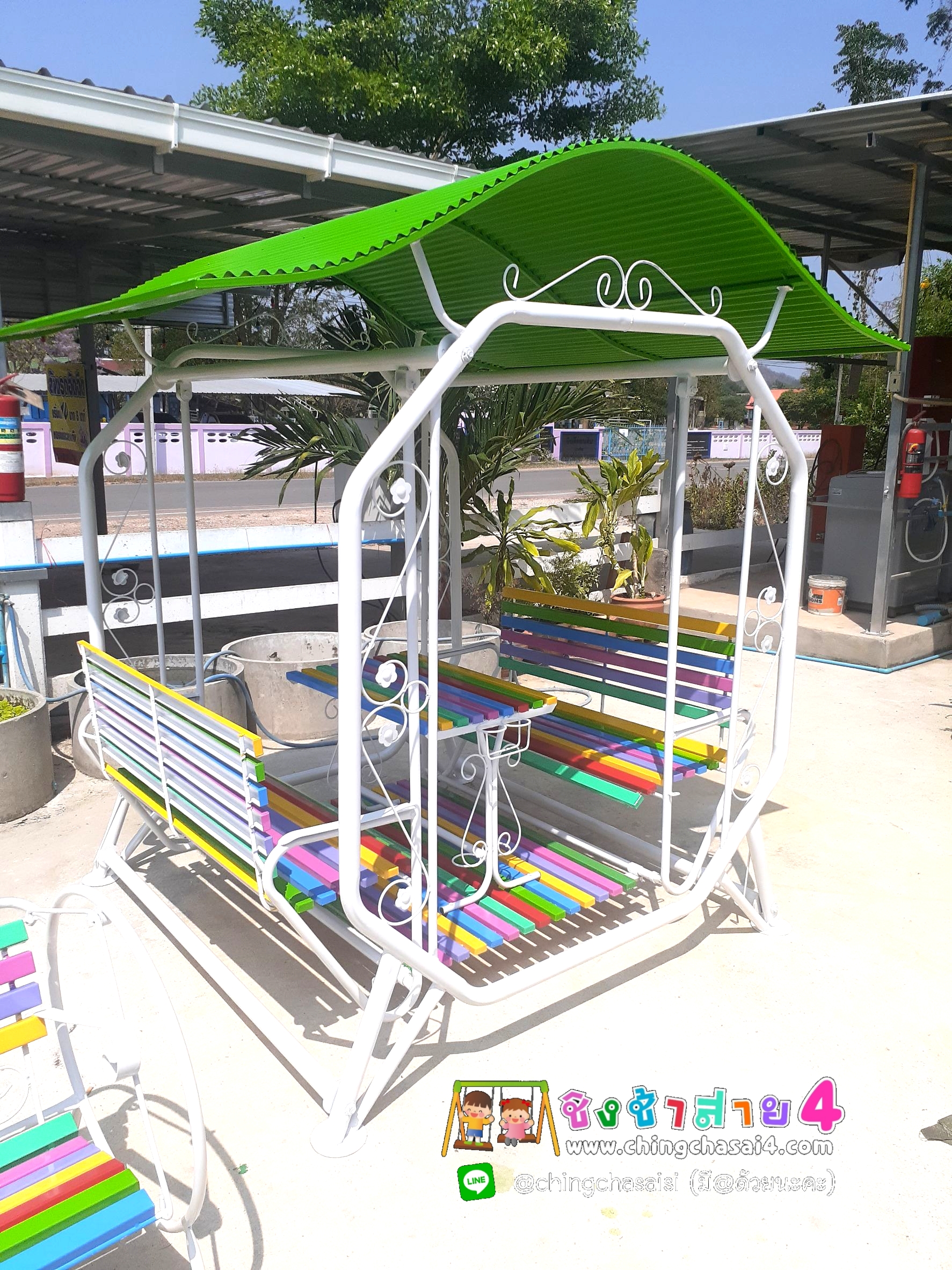 ชิงช้าใหญ่พิเศษมีหลังคา (แบบ 8 เหลี่ยม)