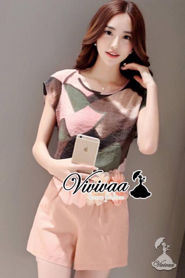 พร้อมส่ง เสื้อแขนกุดใส่ง่ายๆ ดูสบายๆ