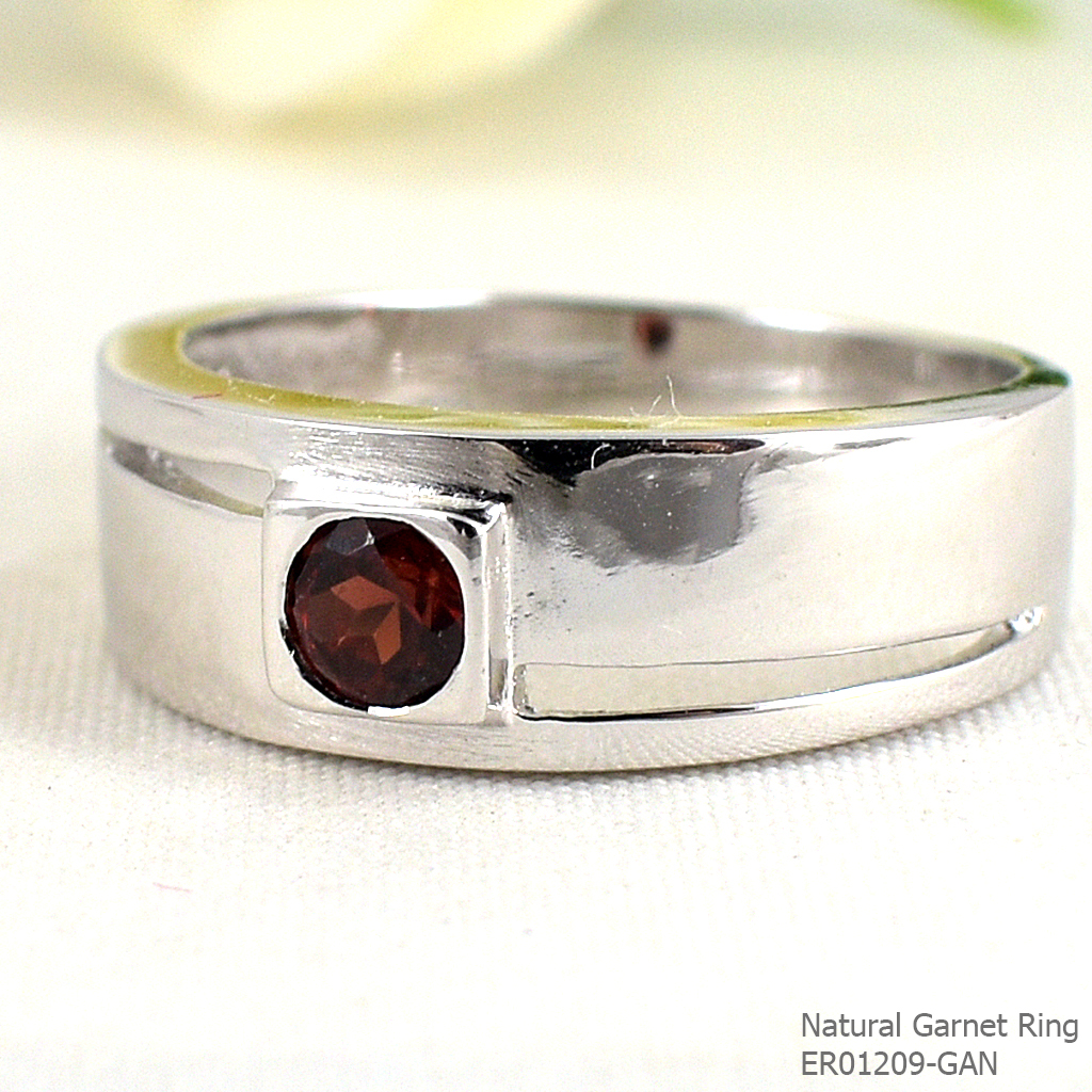 SKJewelryFactory แหวนปลอกมีด พลอยโกเมนแท้ สไตล์แหวนปลอกมีด ER01209-GAN