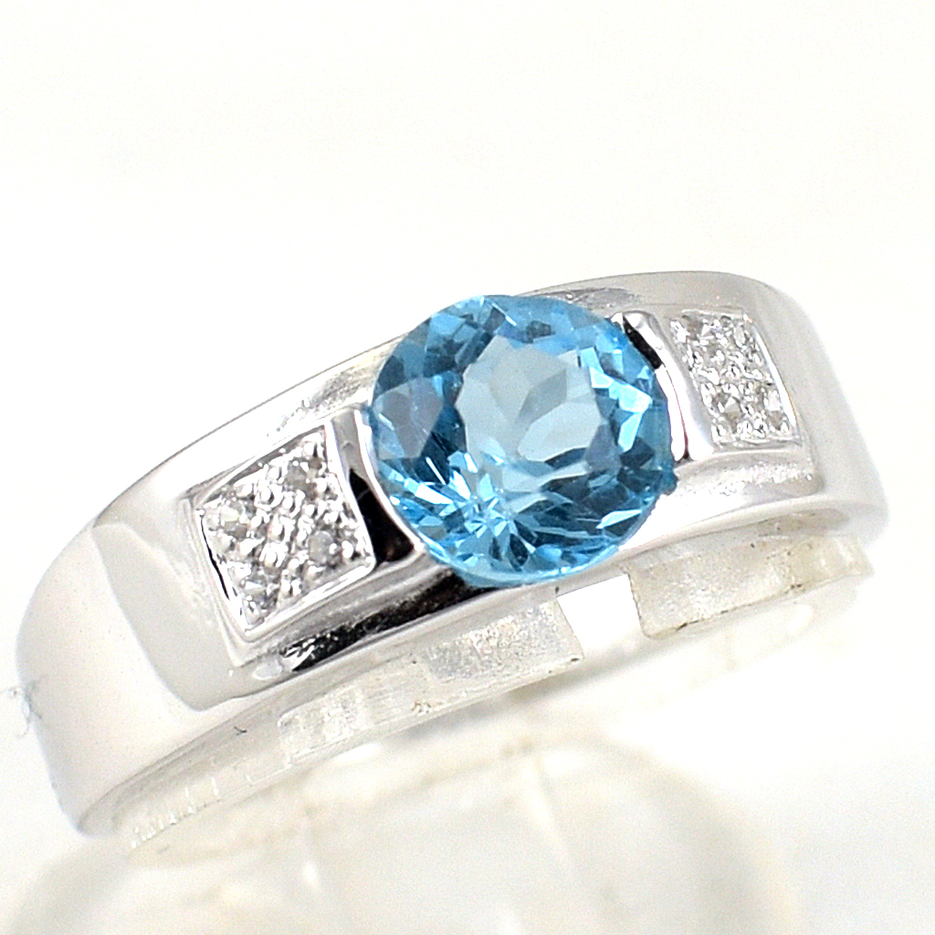 SKJewelryfactory แหวนเงินแท้ 92.5% ฝังพลอยสวิสบลูโทปาซแท้ รูปแบบออกแนวสปอต ER00890-SBT