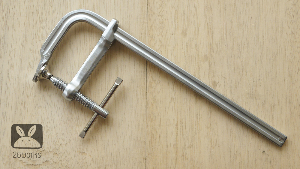 F clamp 300x100 mm.