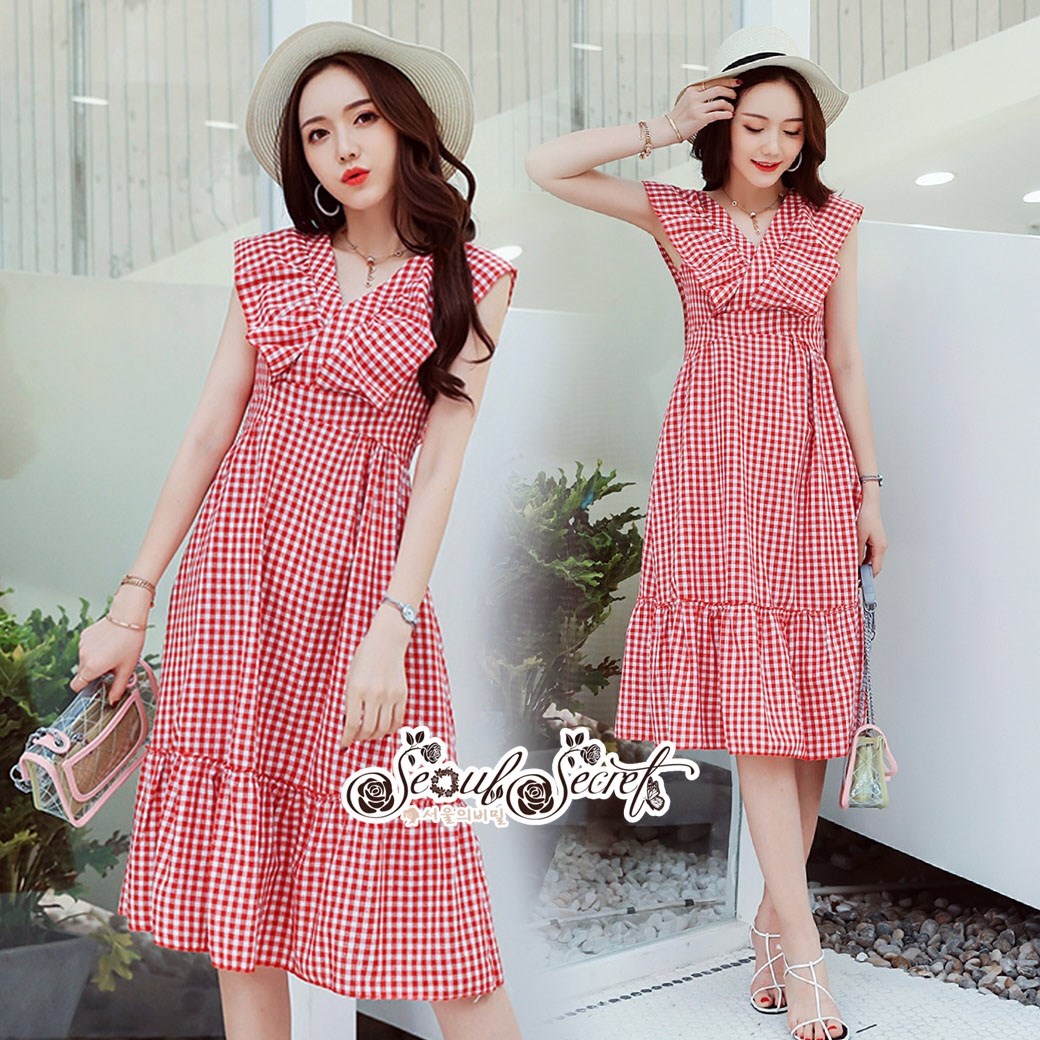 เดรสเกาหลี พร้อมส่ง เดรสคอวี ทอลายสก็อตสีแดงสลับขาว