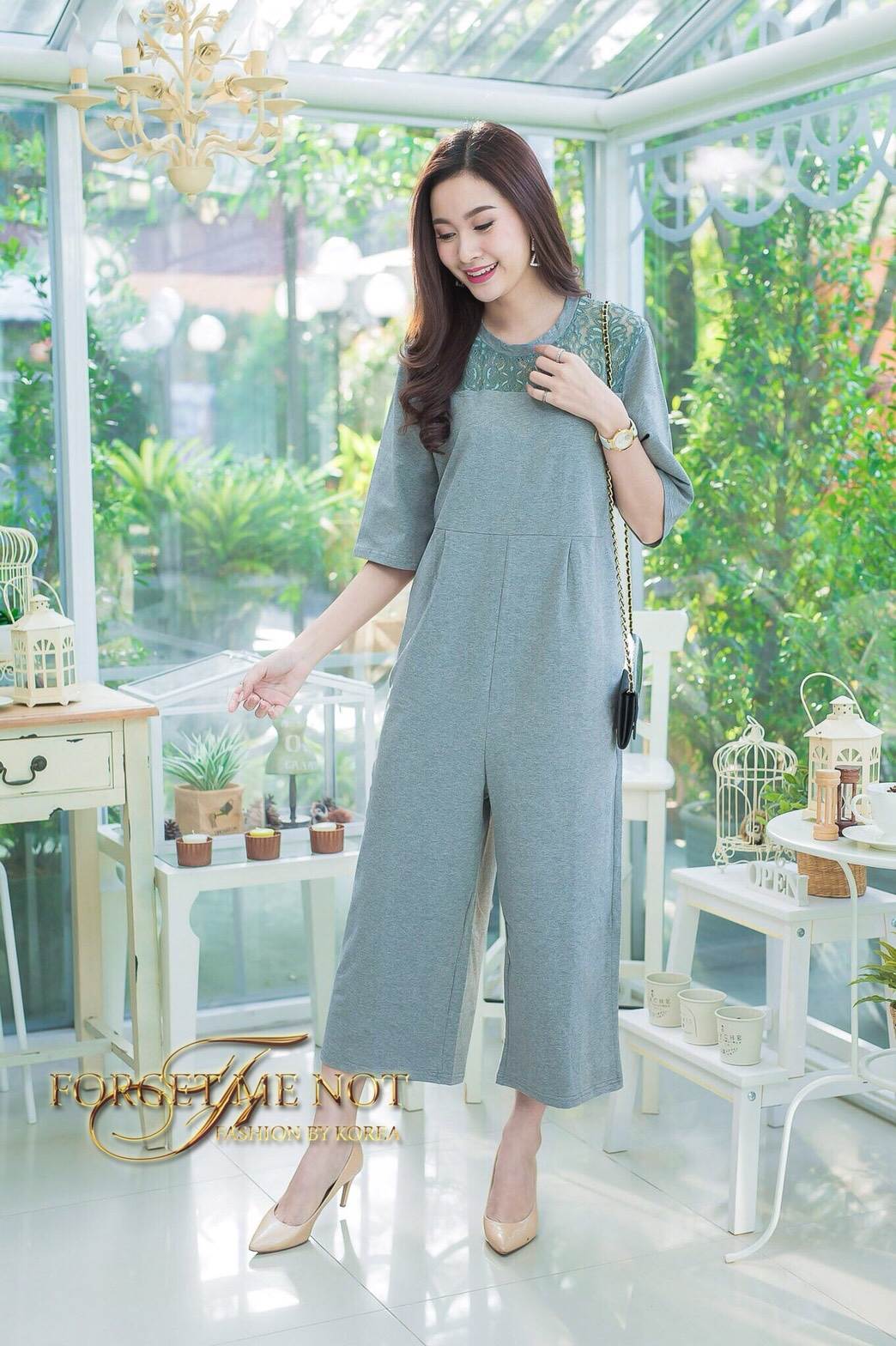 เสื้อผ้าเกาหลี พร้อมส่ง Jump Suit คอกลม แขนสามส่วน