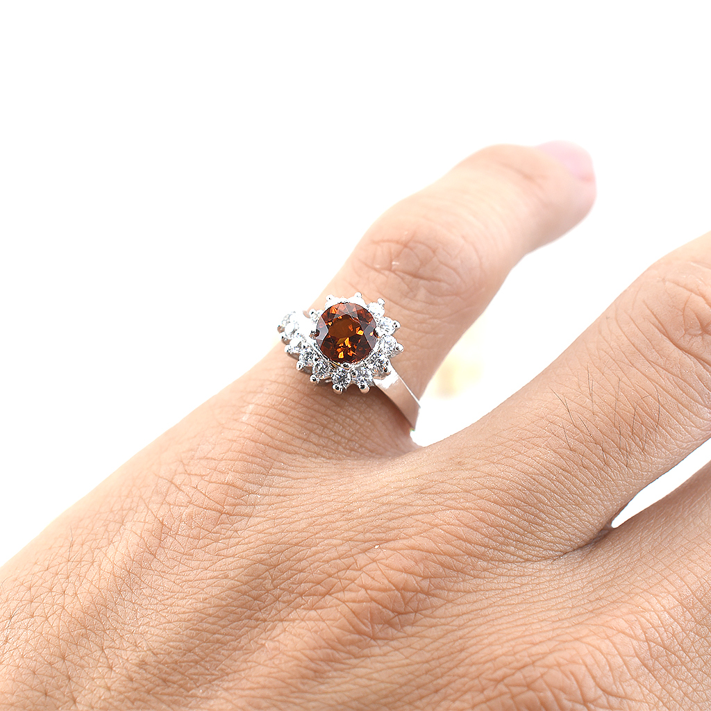 SKJewelryfactory แหวนเงินแท้ 92.5% ฝังพลอยซิทรินแท้ ประดับตกแต่งด้วยเพชร อันเลอค่า ER01643-CIT2