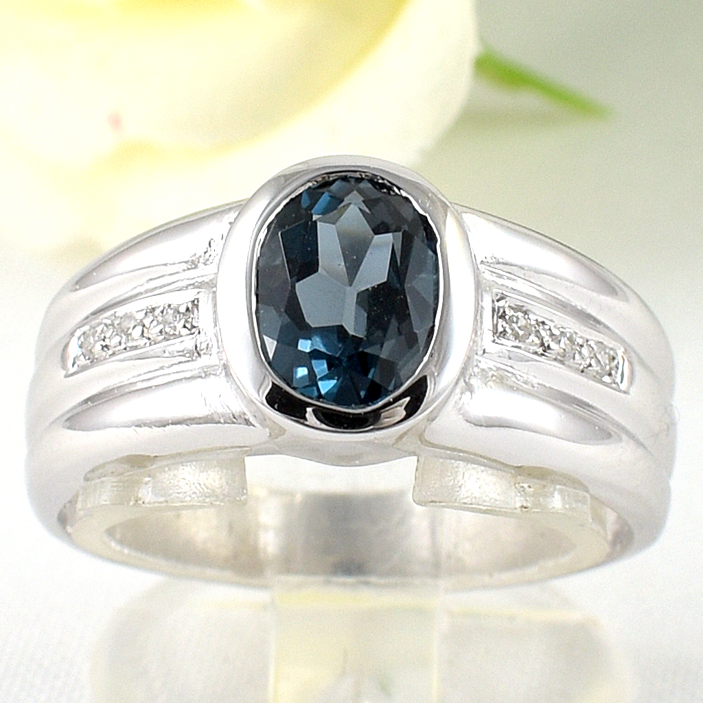 SKJewelryFactory แหวนชาย พลอยแท้ สีฟ้าเข้ม ดูหรูมาก พลอยลอนดอนบลูโทปาซแท้ ER00432-LBT