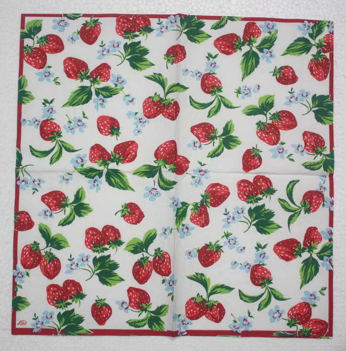 แนวภาพ Cath Kidston สตอเบอร์รี่ พื้นขาว ผลไม้ เป็นภาพกระจายเต็มแผ่น กระดาษแนพกิ้นสำหรับทำงาน เดคูพาจ Decoupage Paper Napkins ขนาด 33X33cm