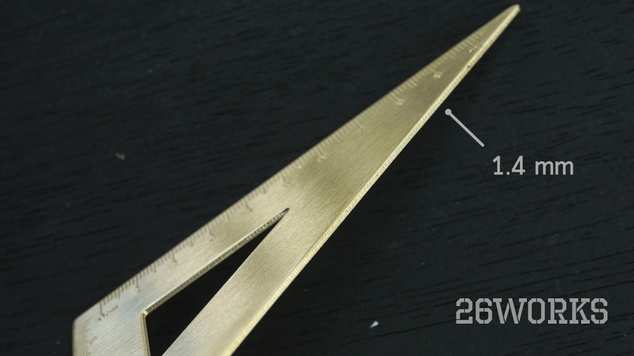 ไม้ฉากสามเหลี่ยม สเกล 6x10 cm ทองเหลือง แบบเรียบ