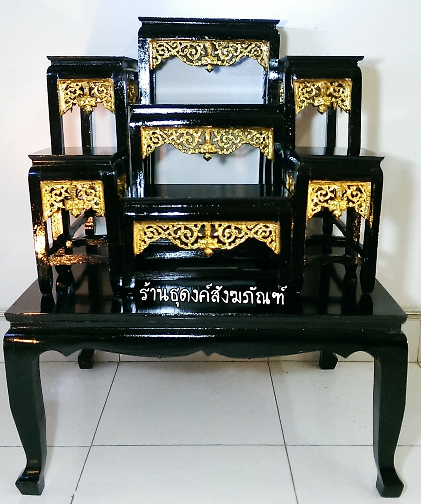 โต๊ะหมู่ กระจังทอง 5 x 7