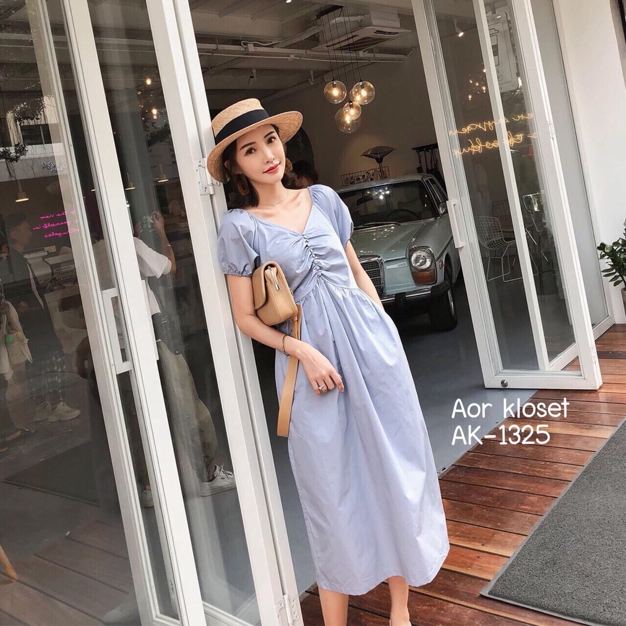 เดรสเกาหลี พร้อมส่ง ชุดแม็กซี่เดรสยาว แต่งคอวี