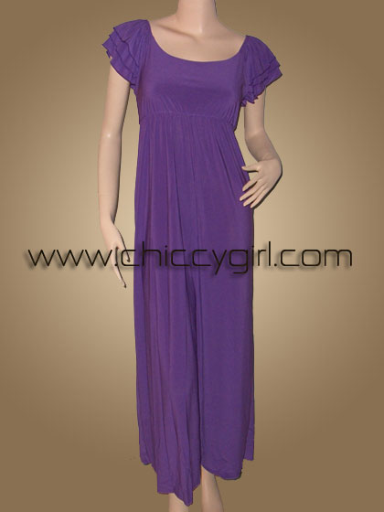 ชุดราตรียาวแขนสั้นแต่งระบาย 3 ชั้น สีม่วง เรียบง่ายแต่ดูดี