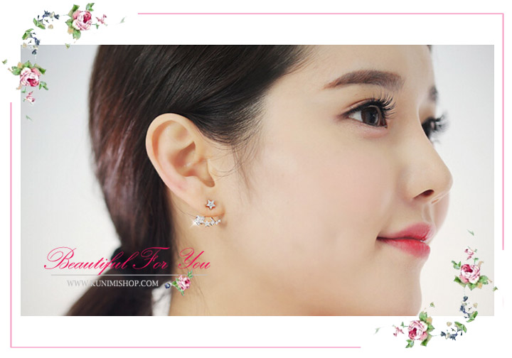 ตุ้มหู ต่างหู สีโรสโกลด์ รูปดาว ประดับด้วยเพชร สวย น่ารัก แบบแป้สเสียบ ขนาด : 2 cm.