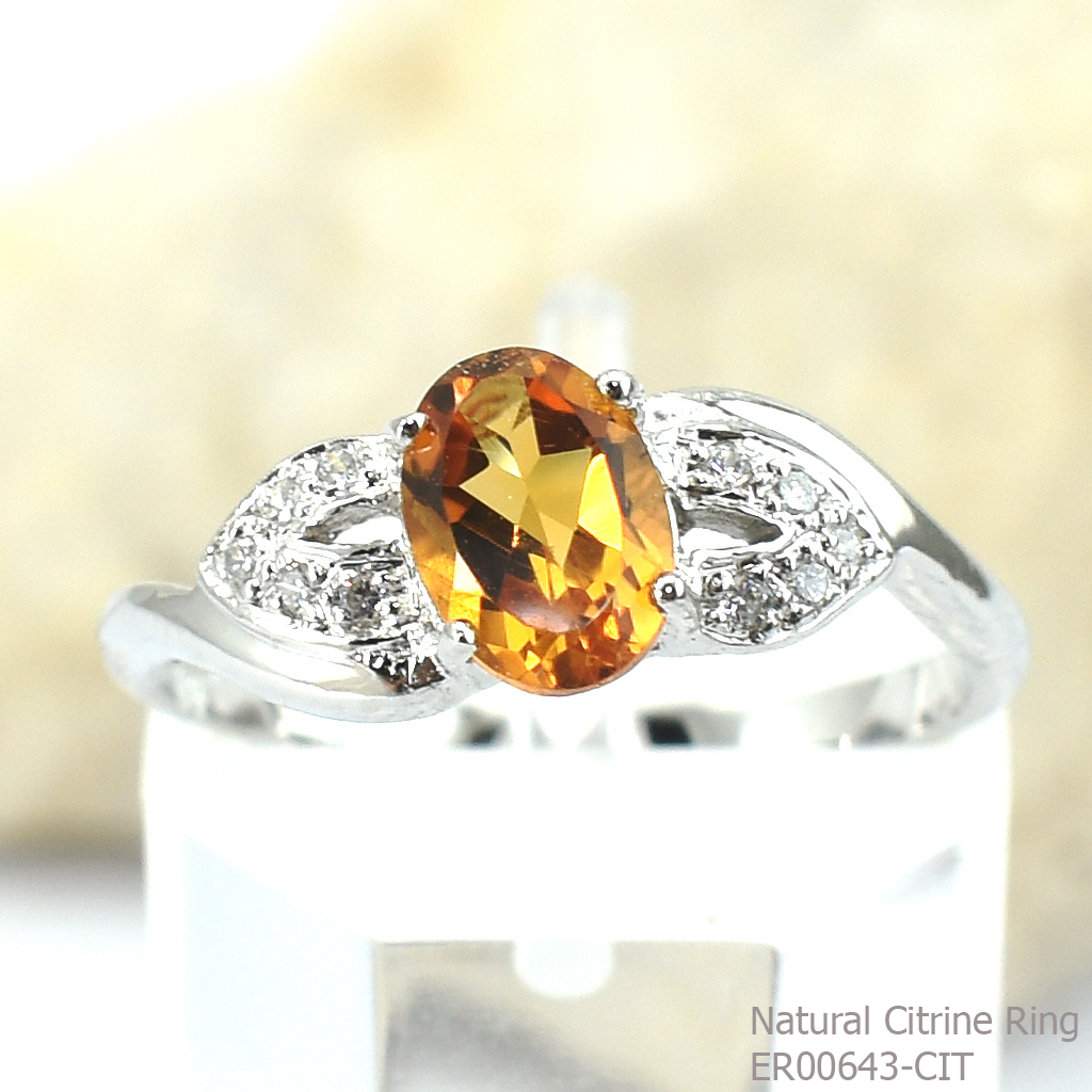 SKJewelryfactory แหวนเงินพลอยซิทรินแท้ สีเหลืองอร่าม ตัวเรือนเงินแท้ ER00643-CIT