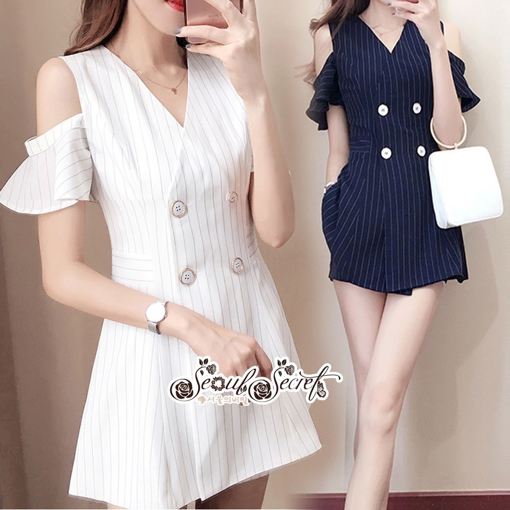 เสื้อผ้าแฟชั่นเกาหลี พร้อมส่ง เสื้อสูท ลายริ้ว กับ กางเกง